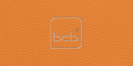 Farbmuster in RAL 2011 Tieforange