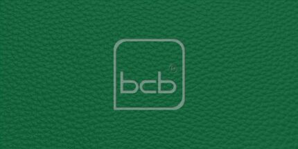 Farbmuster in RAL 6026 Opalgrün