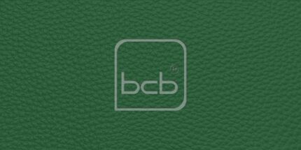 Farbmuster in RAL 6035 Perlgrün