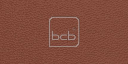 Farbmuster in RAL 8024 Beigebraun